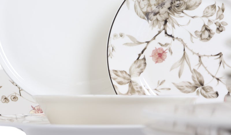 HOMEVEO High-quality 24-piece porcelain dinnerware set with an elegant design – luxurious style for every occasion - Image 3